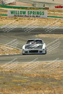 media/May-31-2025-CalClub SCCA (Sat) [[2c1a04e1ee]]/Qualifying/Group 6/Turn 4/